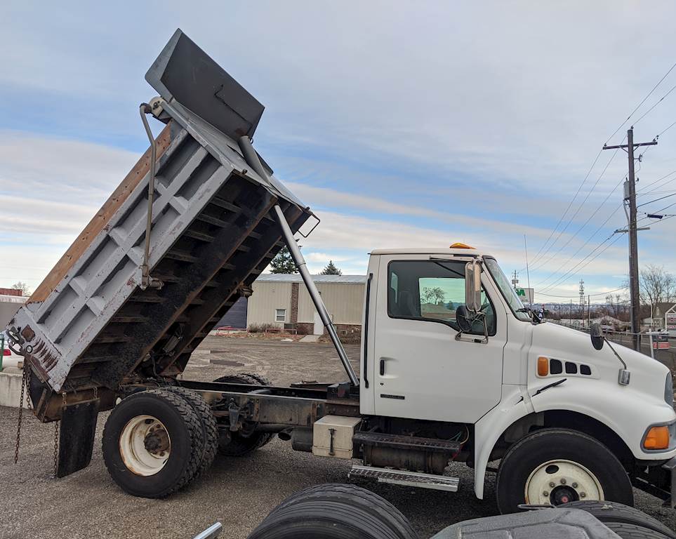 2000 Sterling Dump Truck For Sale Walla Walla, WA W205
