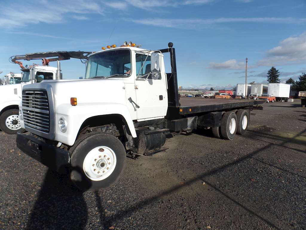 1995 Ford L 8000 Roll Back Truck For Sale Walla Walla, WA 8962694