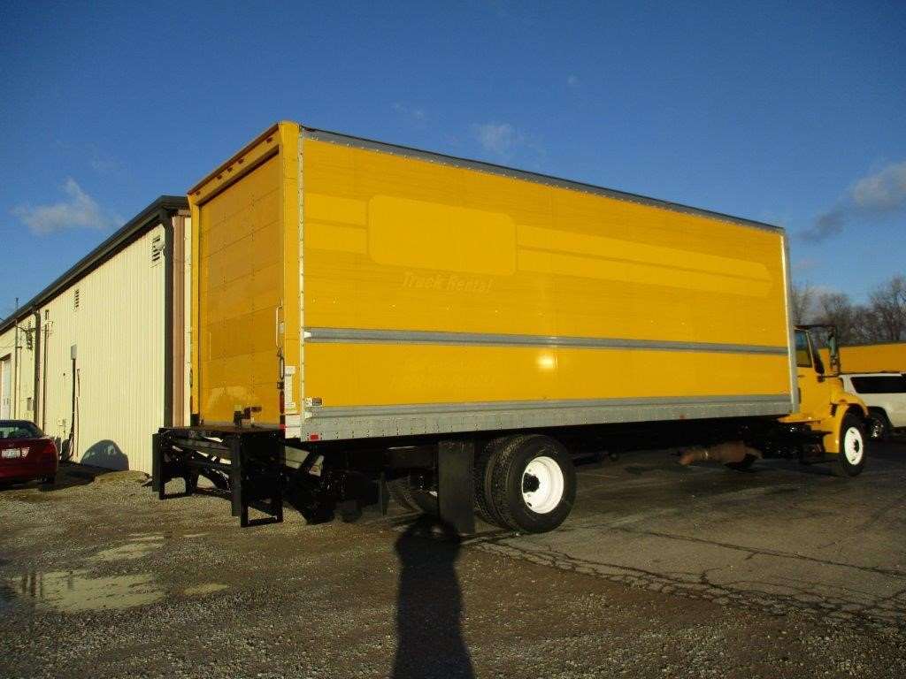 2012 International 4300 Box Truck / Dry Van For Sale, 181,901 Miles