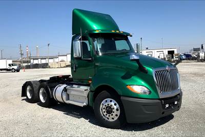 International LT625 Day Cab Truck - A26 450HP, 12 Speed
