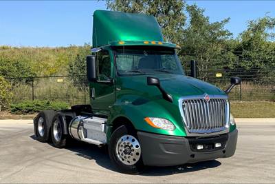 International LT625 Day Cab Truck - A26 450HP, 12 Speed