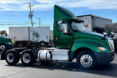 International LT625 Day Cab Truck - A26 450HP, 12 Speed