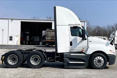 International LT625 Day Cab Truck - A26 400HP, 12 Speed