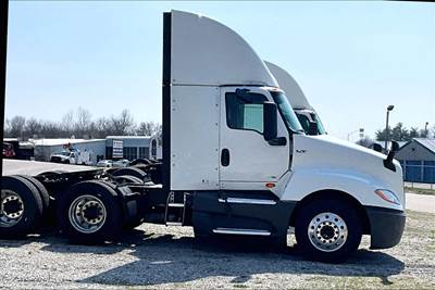 International LT625 Day Cab Truck - A26 400HP, 12 Speed