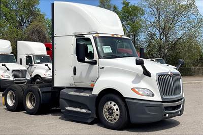 International LT625 Day Cab Truck - A26 400HP, 12 Speed
