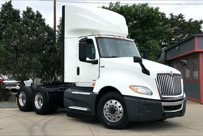 International LT625 Day Cab Truck - A26 400HP, 12 Speed