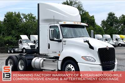 International LT625 Day Cab Truck - S13 450HP, 14 Speed