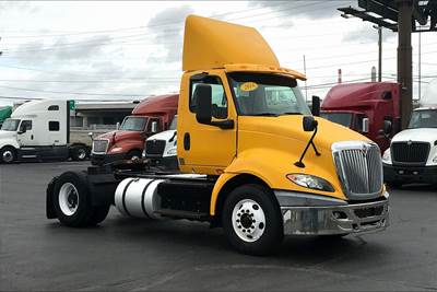 International RH613 4x2 Day Cab Truck - A26 410HP, 10 Speed