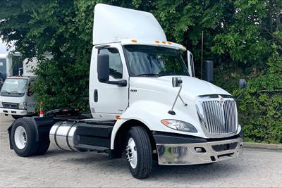International RH613 4x2 Day Cab Truck - A26 410HP, 10 Speed