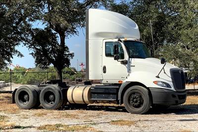 International RH613 6x4 Day Cab Truck - A26 450HP, 12 Speed