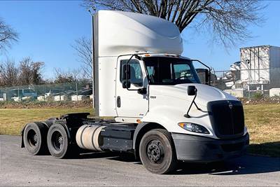 International RH613 6x4 Day Cab Truck - A26 450HP, 12 Speed