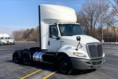 International RH613 6x4 Day Cab Truck - A26 450HP, 12 Speed