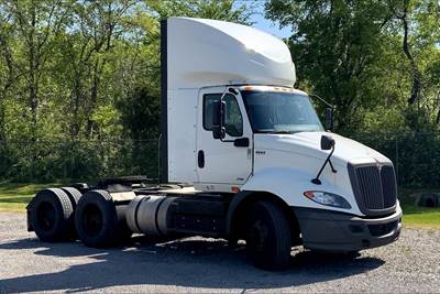 International RH613 6x4 Day Cab Truck - A26 450HP, 12 Speed