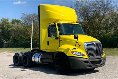 International RH613 6x4 Day Cab Truck - A26 410HP, 12 Speed