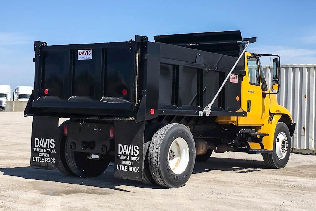 2014 International 4300 Single Axle Dump Truck, MAXXFDT, 215HP