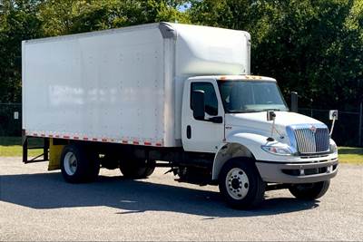 International MV607 Truck - Cummins, 250HP, 5 Speed