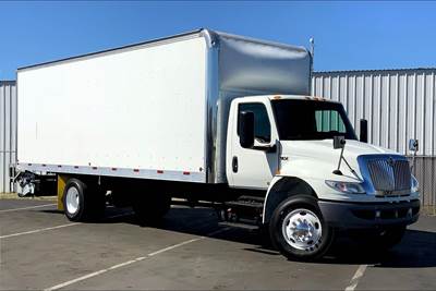 International MV607 Truck - Cummins, 250HP, 5 Speed