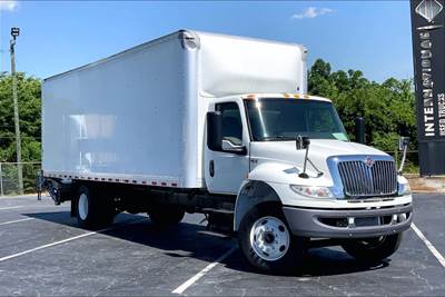 International MV607 Truck - Cummins, 250HP, 5 Speed