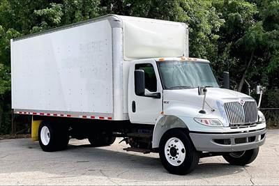 International MV607 Truck - Cummins, 250HP, 5 Speed