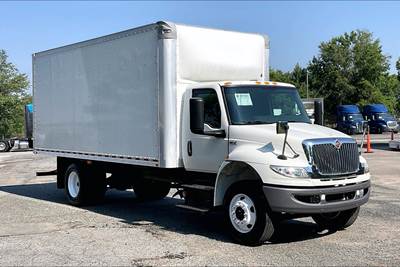 International MV607 Truck - Cummins, 250HP, 5 Speed
