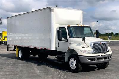 International MV607 Truck - Cummins, 250HP, 5 Speed