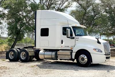 International LT625 Sleeper Semi Truck - 73" Hi Rise Sleeper, A26 450HP, 12 Speed