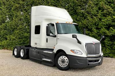 International LT625 Sleeper Semi Truck - 56" Hi Rise Sleeper, Cummins 400HP, 12 Speed