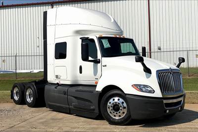 International LT625 Sleeper Semi Truck - 56" Hi Rise Sleeper, A26 400HP, 12 Speed