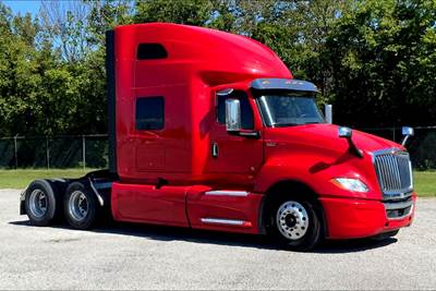 International LT625 Sleeper Semi Truck - 73" Raised Roof Sleeper, Cummins 400HP, 12 Speed