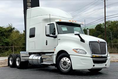 International LT625 Sleeper Semi Truck - 73" Hi Rise Sleeper, A26 450HP, 12 Speed