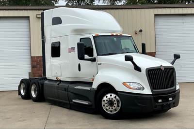 International LT625 Sleeper Semi Truck - 73" Raised Roof Sleeper, Cummins 400HP, 12 Speed