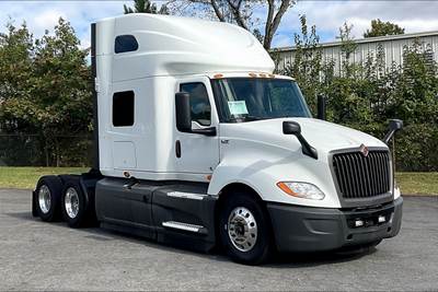 International LT625 Sleeper Semi Truck - 73" Raised Roof Sleeper, Cummins 400HP, 12 Speed