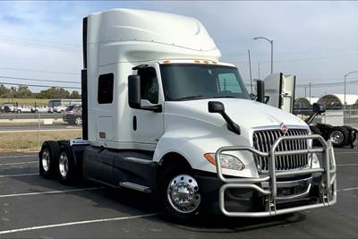 International LT625 Sleeper Semi Truck - 56" Hi Rise Sleeper, A26 400HP, 12 Speed