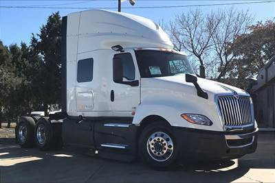 International LT625 Sleeper Semi Truck - 56" Hi Rise Sleeper, A26 400HP, 12 Speed
