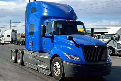 International LT625 Sleeper Semi Truck - 73" Raised Roof Sleeper, A26 450HP, 12 Speed