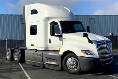 International LT625 Sleeper Semi Truck - 73" Raised Roof Sleeper, Cummins 400HP, 12 Speed