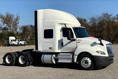 International LT625 Sleeper Semi Truck - 56" Hi Rise Sleeper, Cummins 400HP, 12 Speed