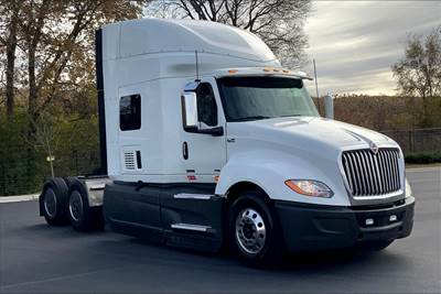 International LT625 Sleeper Semi Truck - 73" Hi Rise Sleeper, A26 450HP, 12 Speed
