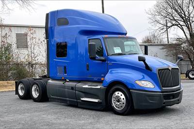 International LT625 Sleeper Semi Truck - 73" Raised Roof Sleeper, A26 450HP, 12 Speed