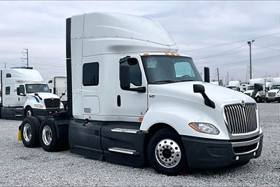 International LT625 Sleeper Semi Truck - 56" Hi Rise Sleeper, Cummins 400HP, 12 Speed