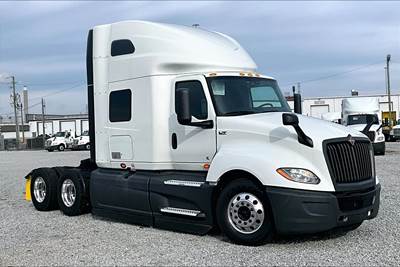 International LT625 Sleeper Semi Truck - 73" Raised Roof Sleeper, Cummins 450HP, 12 Speed