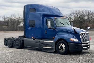 International LT625 Sleeper Semi Truck - 73" Raised Roof Sleeper, A26 450HP, 12 Speed