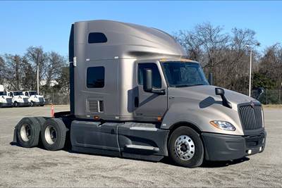 International LT625 Sleeper Semi Truck - 73" Raised Roof Sleeper, Cummins 400HP, 12 Speed