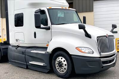 International LT625 Sleeper Semi Truck - 56" Hi Rise Sleeper, Cummins 400HP, 12 Speed