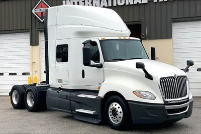 International LT625 Sleeper Semi Truck - 56" Hi Rise Sleeper, Cummins 400HP, 12 Speed