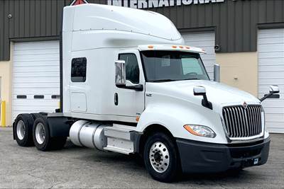 International LT625 Sleeper Semi Truck - 73" Hi Rise Sleeper, A26 450HP, 12 Speed