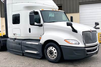 International LT625 Sleeper Semi Truck - 56" Hi Rise Sleeper, Cummins 400HP, 12 Speed