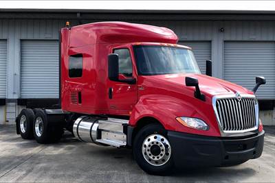 International LT625 Sleeper Semi Truck - 73" Hi Rise Sleeper, Cummins 400HP, 12 Speed
