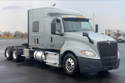 International LT625 Sleeper Semi Truck - 73" Hi Rise Sleeper, S13 450HP, 14 Speed