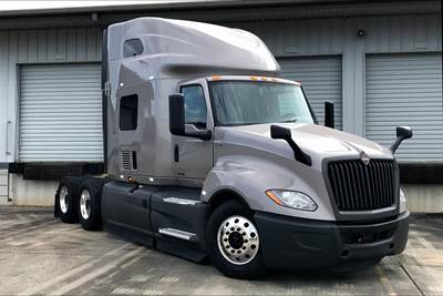 International LT625 Sleeper Semi Truck - 73" Raised Roof Sleeper, Cummins 400HP, 12 Speed